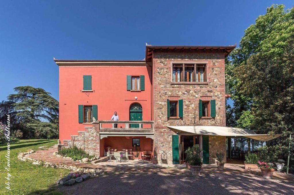 Locanda Donna Laura Imola Exterior foto