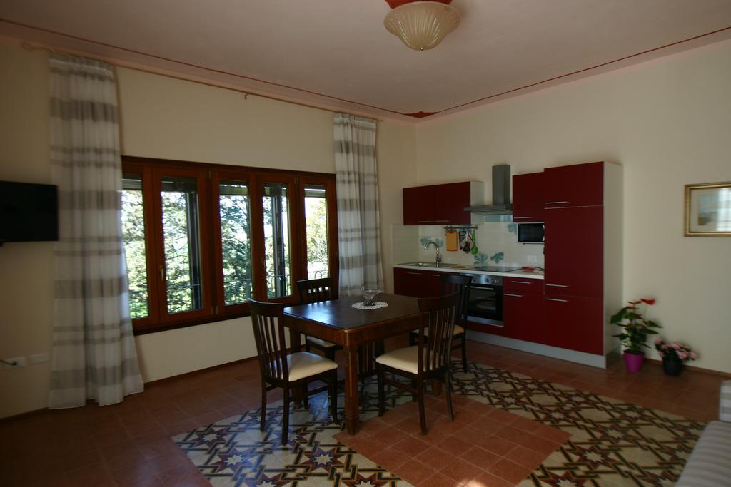 Locanda Donna Laura Imola Cameră foto